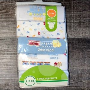 New Baby Boy 5-Pack 6-9 month Onesie Bodysuit Set